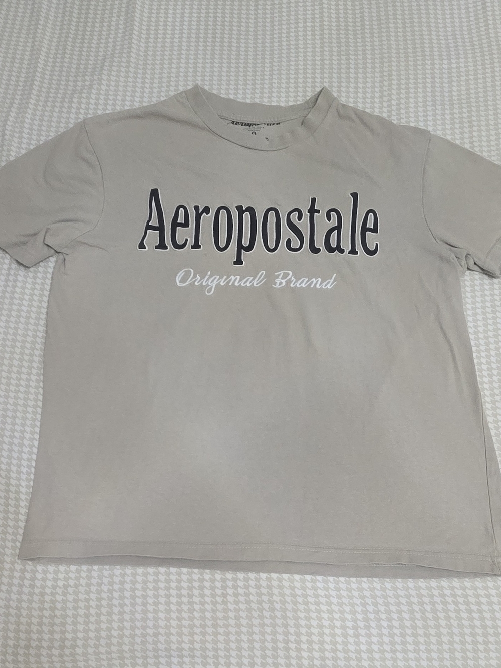 Aeropostale Men's Beige Logo Tee